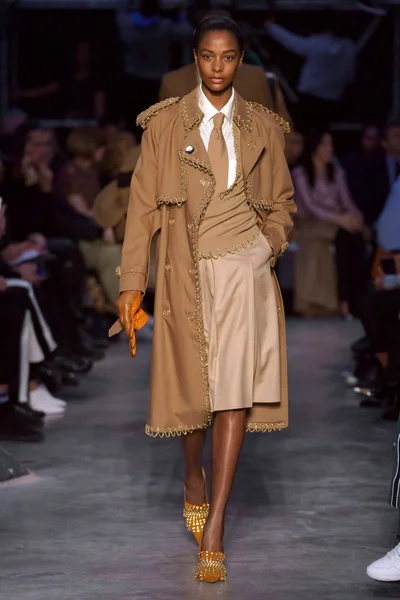 Look 56